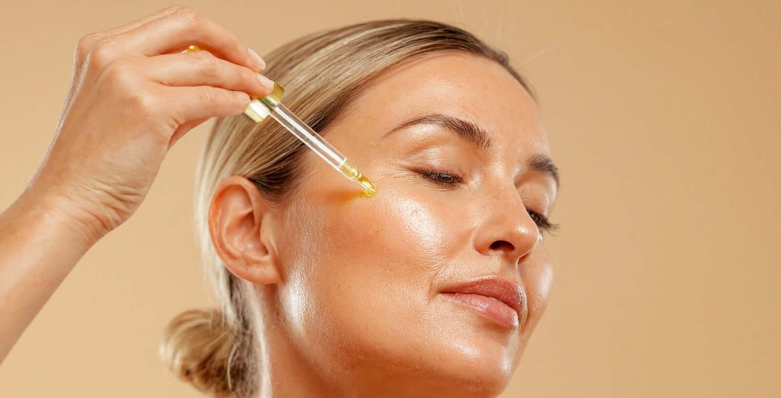 How Applying A Face Oil For Dry Skin Can Rejuvenate & Renew