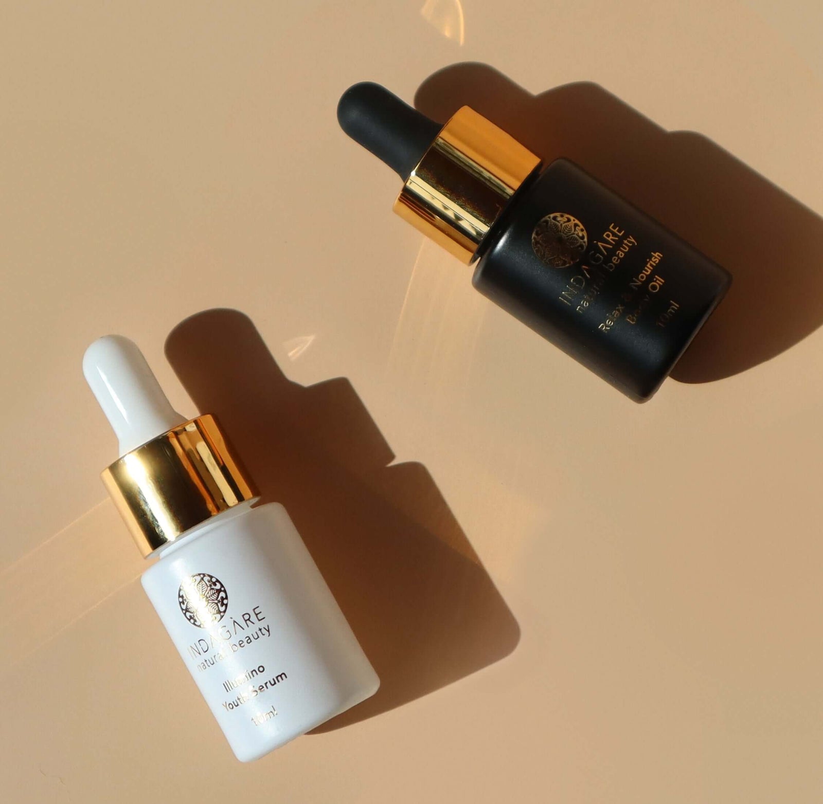Mini sized Day and Night face oil discovery set