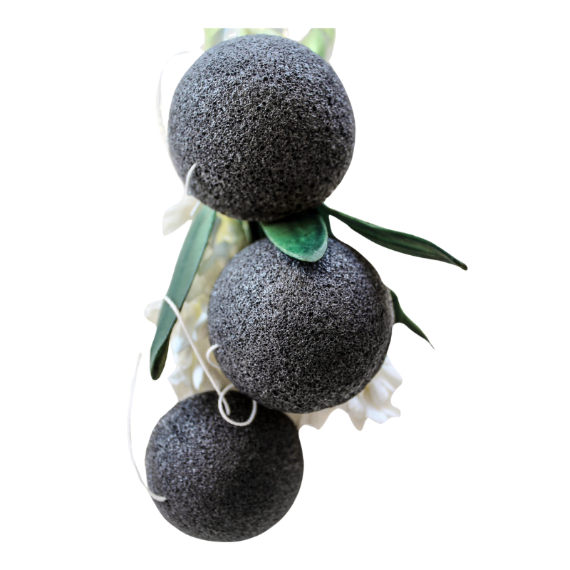 Biodegradable konjac sponge for toxin free cleansing