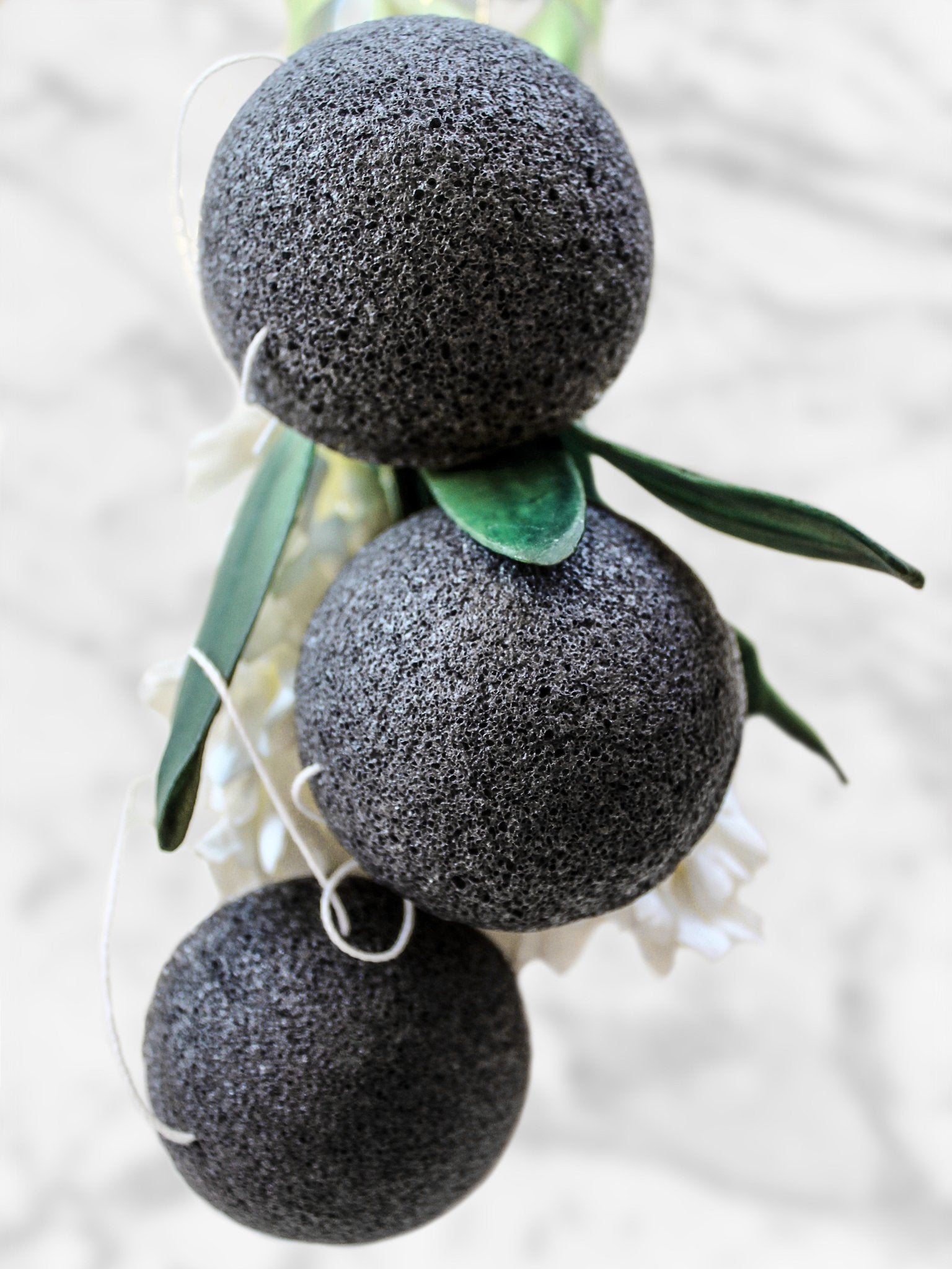 Biodegradable Konjac Sponge - Toxin-free Cleansing - Indagare Natural Beauty